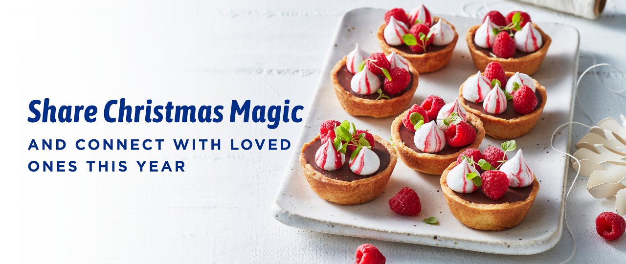 <span>Share Christmas Magic</span>