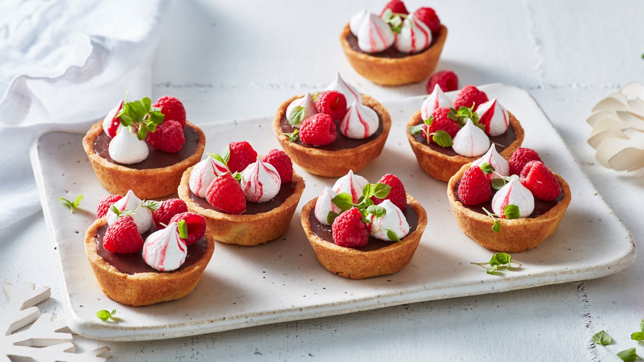 Milk Choc Ganache Tarts with Candy Cane Meringues, Raspberries and Mint